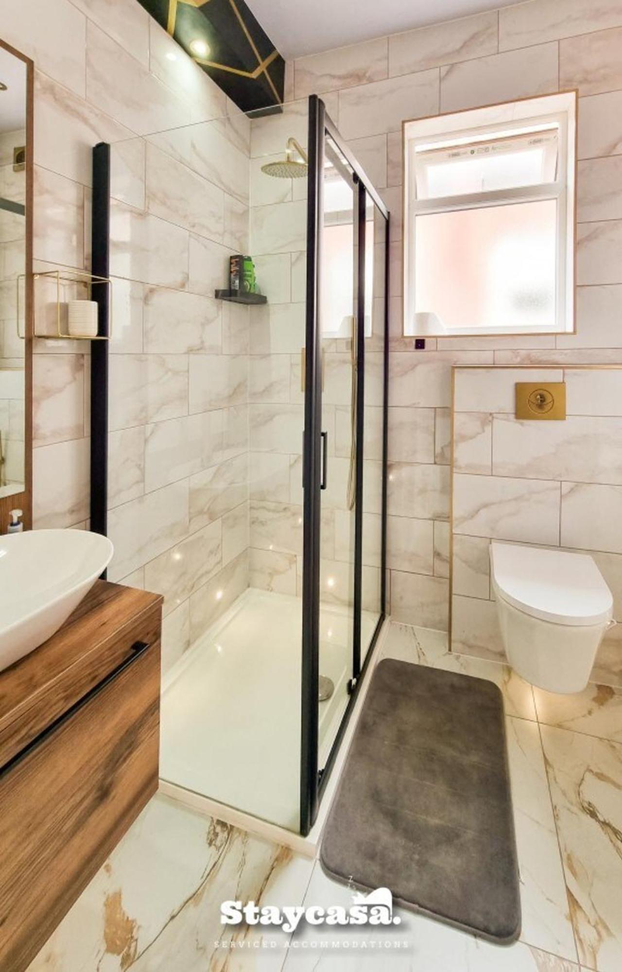 Clarence Co-Living - Private Room Self-Cater Manchester Eksteriør billede